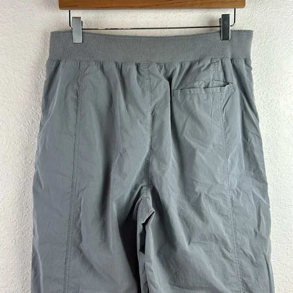 Free People Movement Mesmerize Me Solid Pants in Gray Womens Small MSRP - $108 - Picture 6 of 10